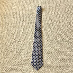 Peter Thomas by Superba Elegant Blue and Gold Patterned Tie. 100% Silk.